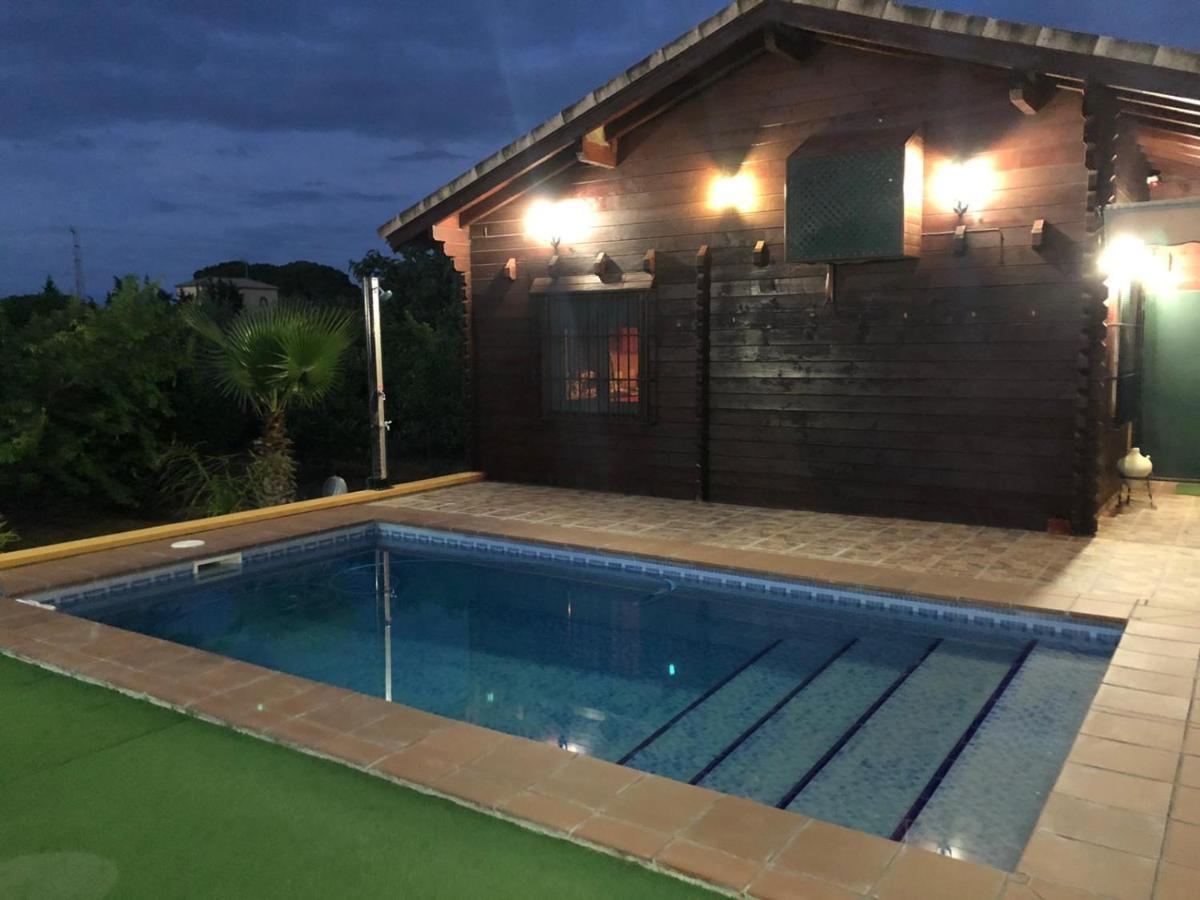 Вилла Casa De Madera El Oasis El Palomar Севилья Экстерьер фото