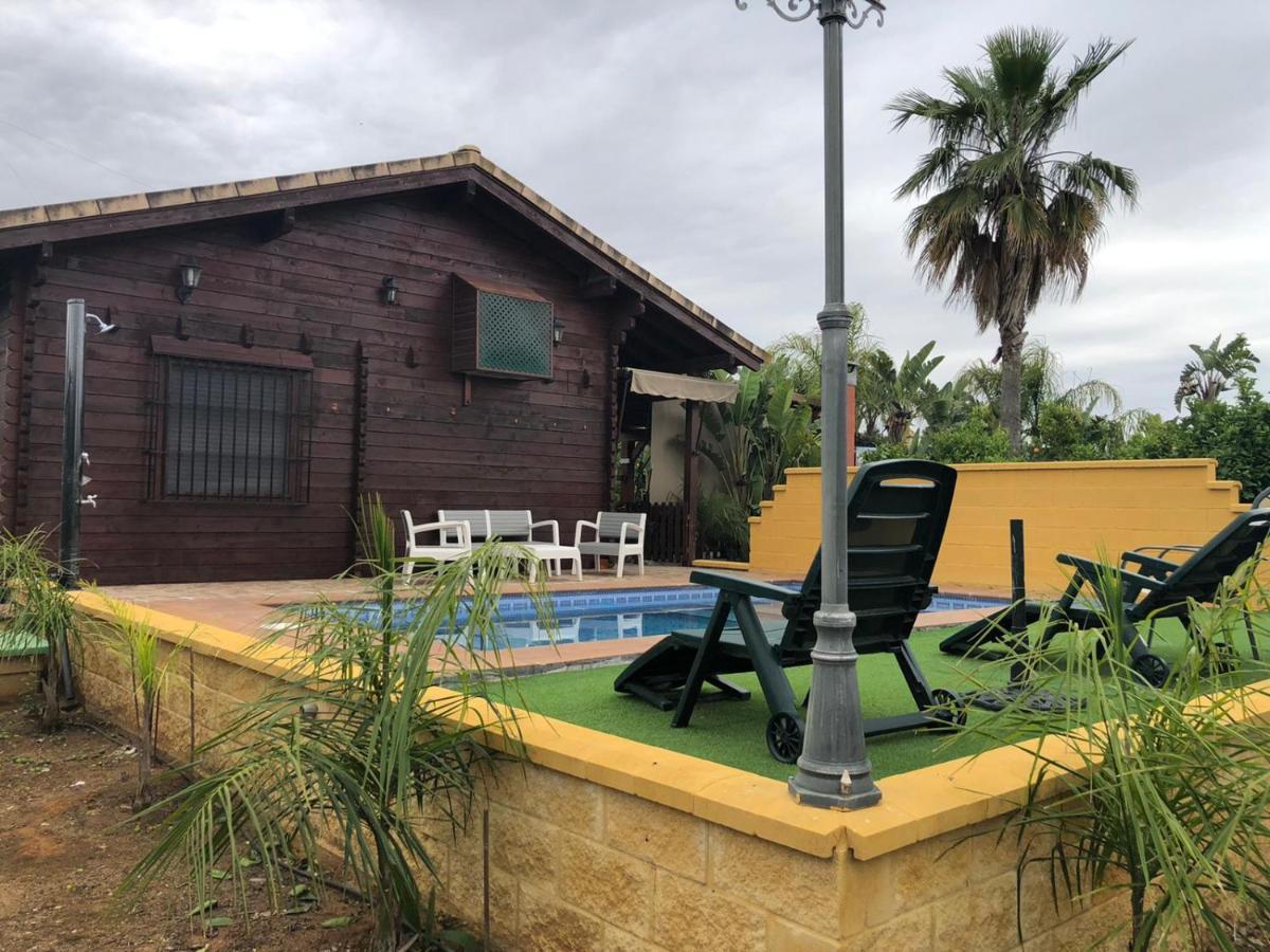 Вилла Casa De Madera El Oasis El Palomar Севилья Экстерьер фото